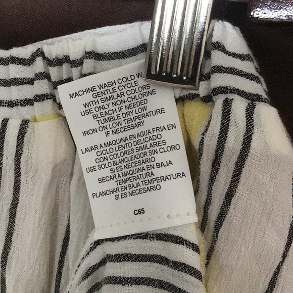 High Low Skirt NWT - Picture 8 of 9